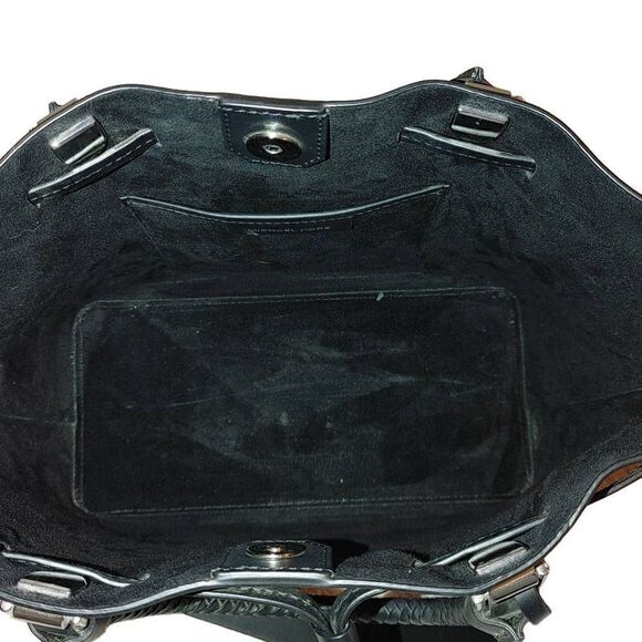 Michael Kors Women's Bag Bucket Blakely Black Leather shoulder/Crossbody Bag - Picture 7 of 12